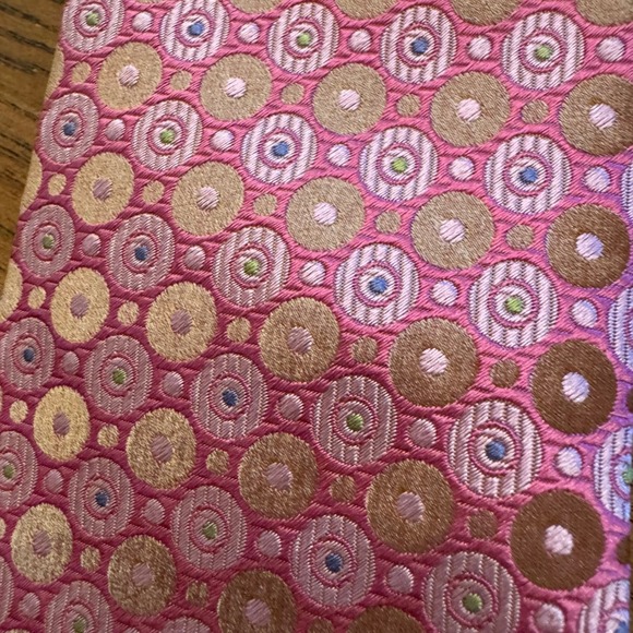 Salvatore Ferragamo Necktie Pink Brown Circles Geometric Italy Silk Tie - Picture 10 of 16